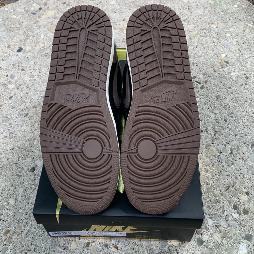 New Jordan 1 Retro High OG “Palomino “ Size 9 men 10.5 Women - Picture 12 of 17